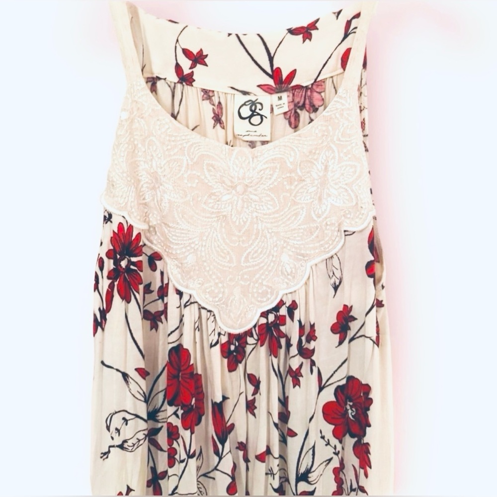 Romantic Floral Women's Top - Red and Cream, Sleeveless, Scuba Neck, M - Picture 2 of 6
